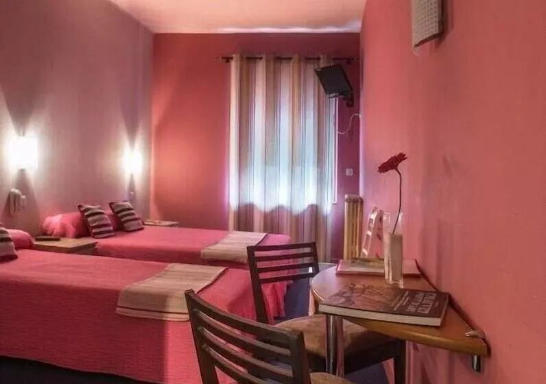 スタンダードルーム, Logis Hotel Le Clos Des Oliviers
