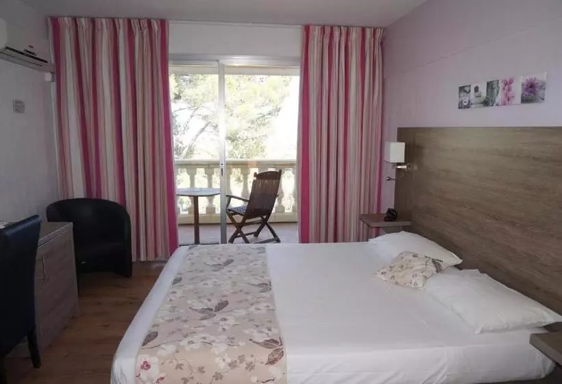 スタンダードシングルルーム, Logis Hotel Le Col De L Ange