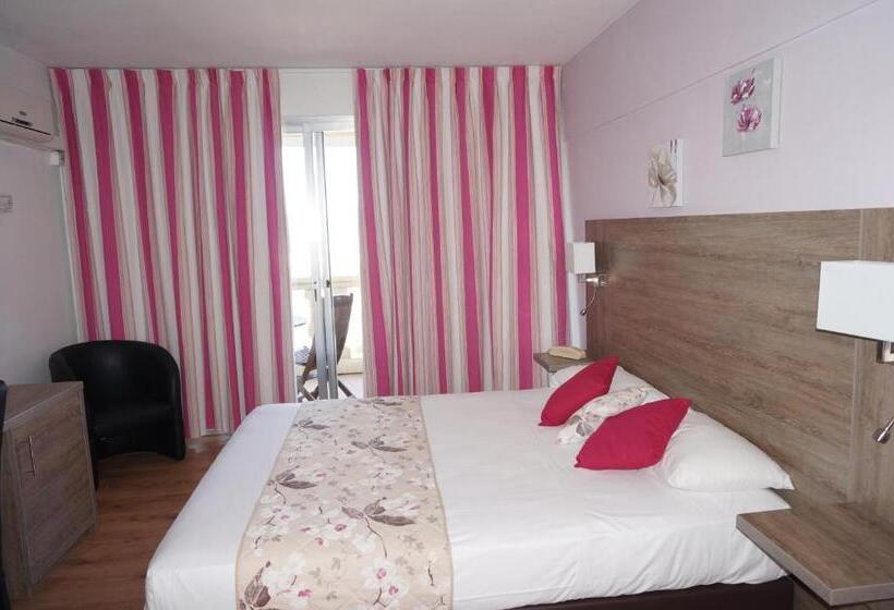 Номер Стандарт, Logis Hotel Le Col De L Ange