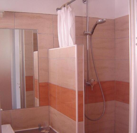 Номер Superior, Logis Hotel Le Col De L Ange