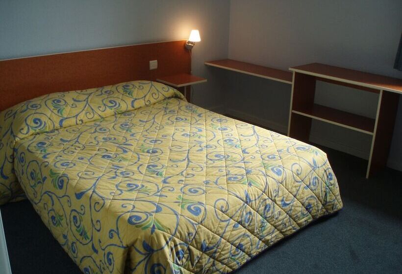 スタンダードルーム, Lyon Sud, Pierre Benite, St Genis Laval