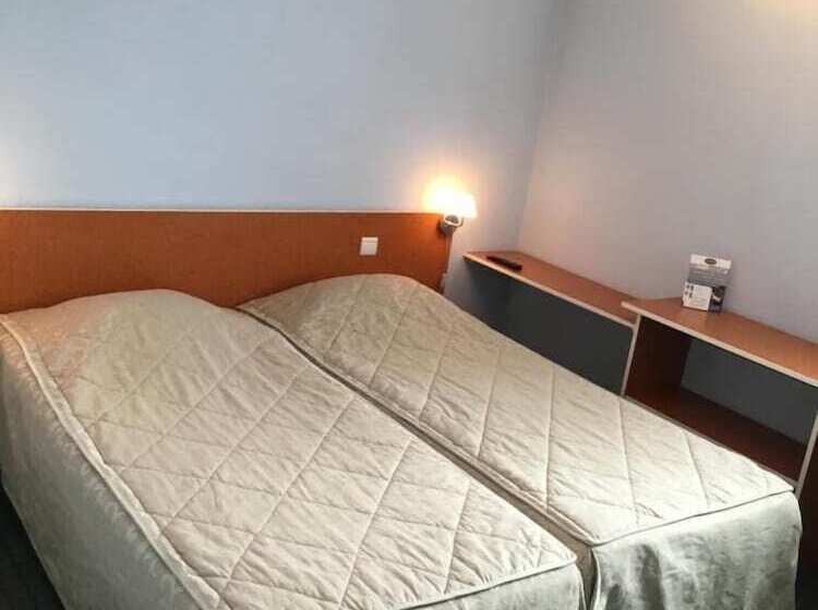 スタンダードルーム, Lyon Sud, Pierre Benite, St Genis Laval