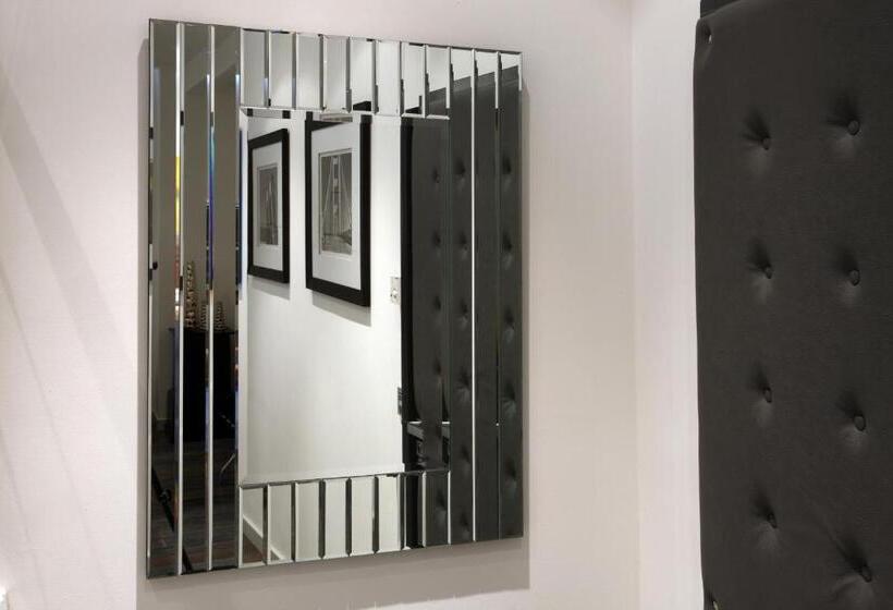 スタンダードルーム, Petit Hôtel Confidentiel