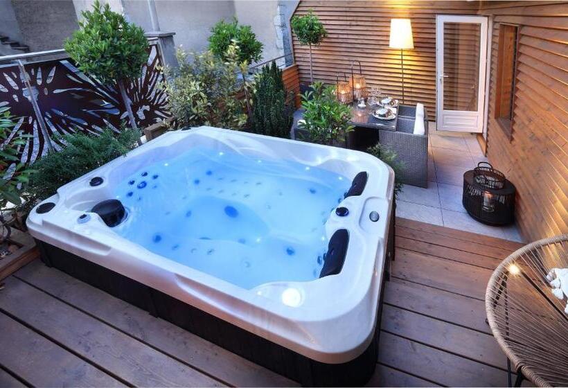 ハイドロマッサージバス付きスイート, Petit Hôtel Confidentiel