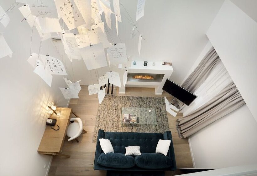 スイート, Petit Hôtel Confidentiel