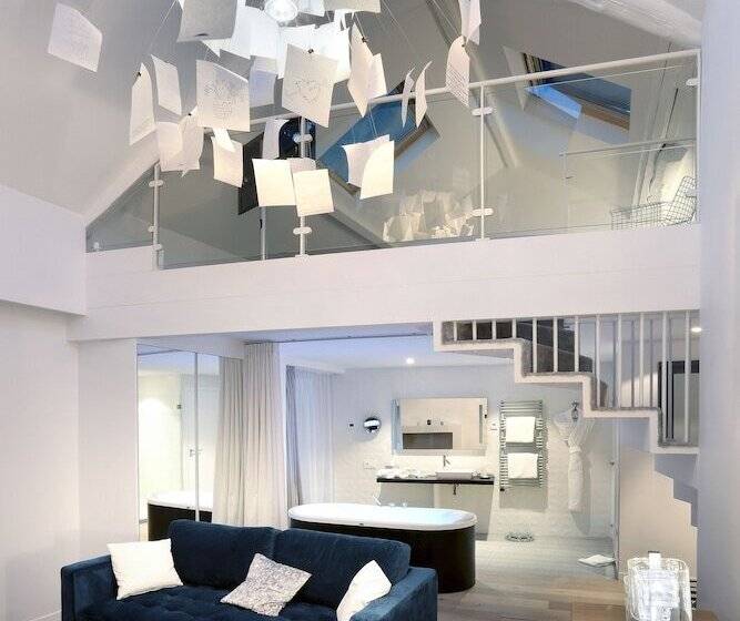 スイート, Petit Hôtel Confidentiel