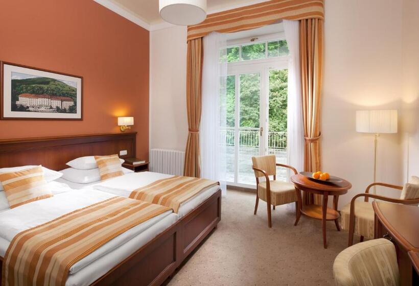 舒适型房间, Radium Palace