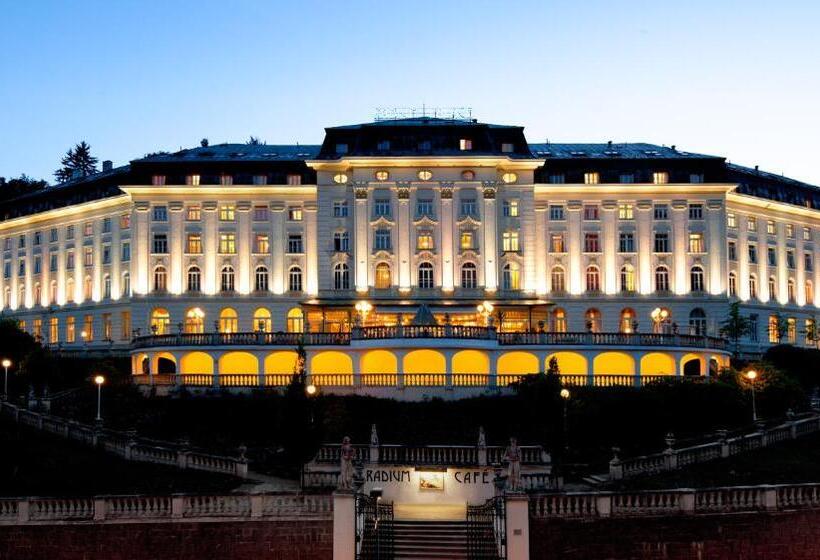Люкс, Radium Palace