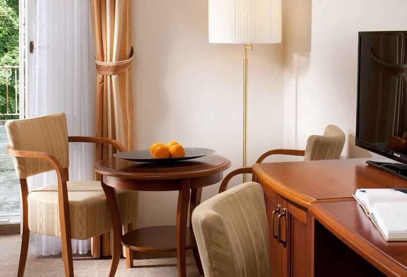 标准间, Radium Palace