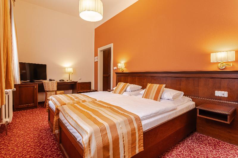 舒适型房间, Radium Palace