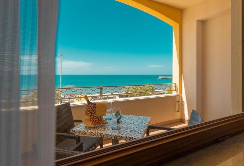 Triple Room Sea View, Riva Del Sole