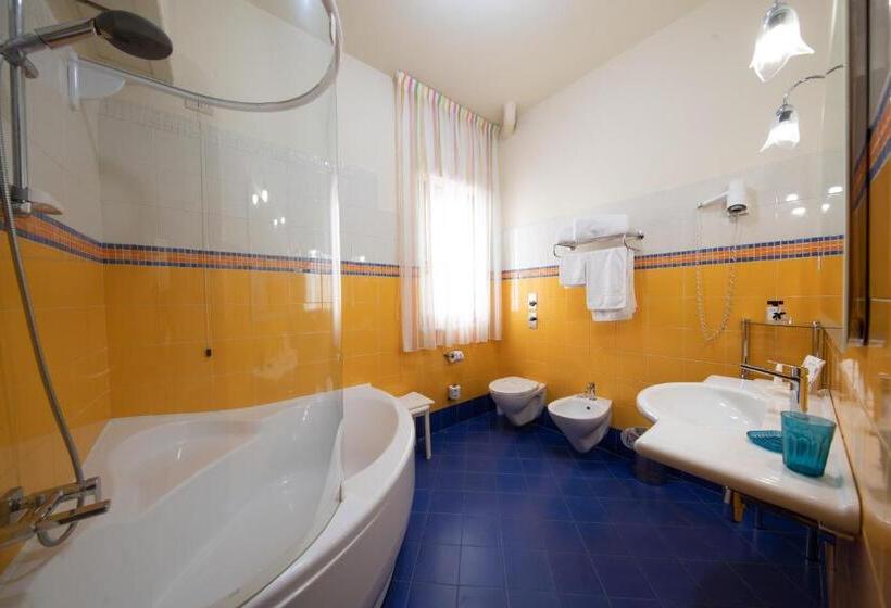 Triple Room Sea View, Riva Del Sole