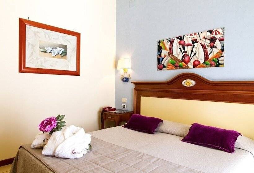 스탠다드 전망 룸, Riva Del Sole