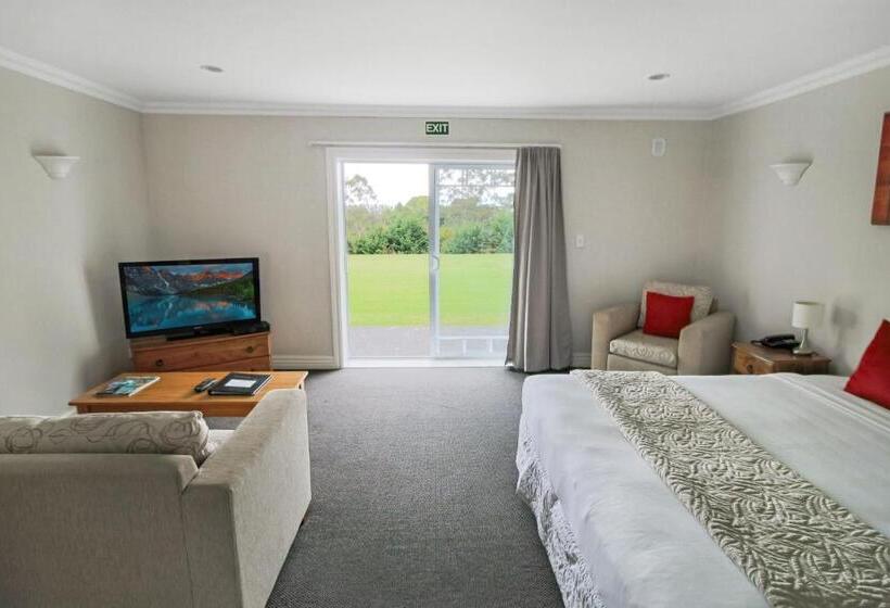 Студия Стандарт, Kerikeri Park Lodge