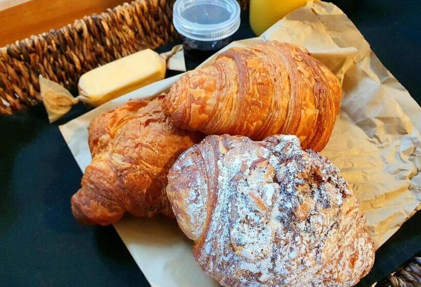 إستوديو ديلوكس, Kerikeri Park Lodge