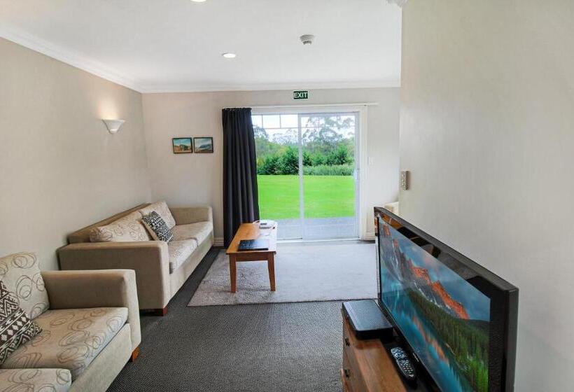 Люкс, Kerikeri Park Lodge