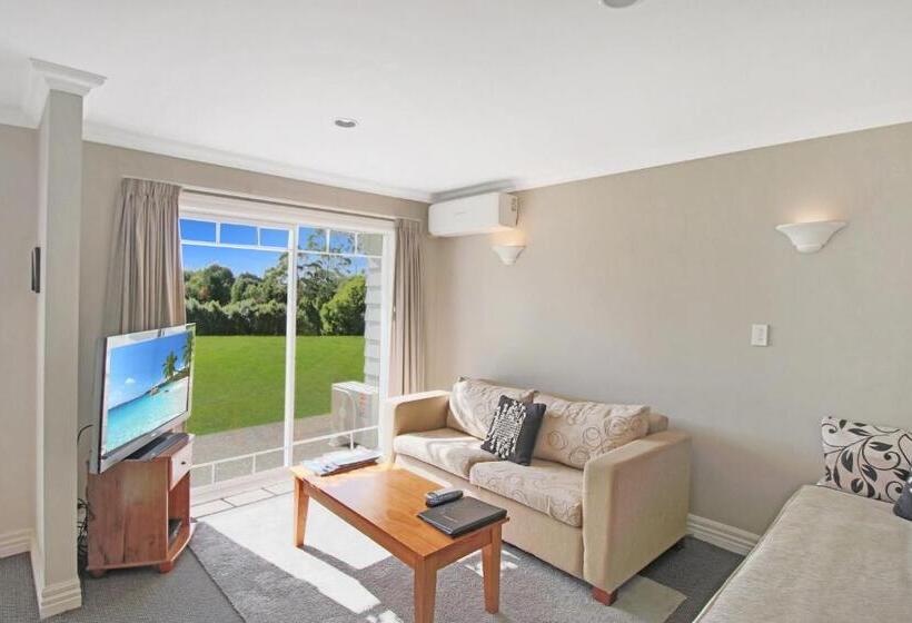 جناح عائلي, Kerikeri Park Lodge