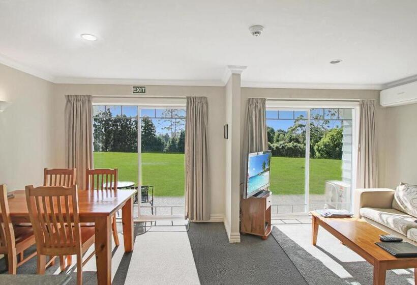 جناح عائلي, Kerikeri Park Lodge