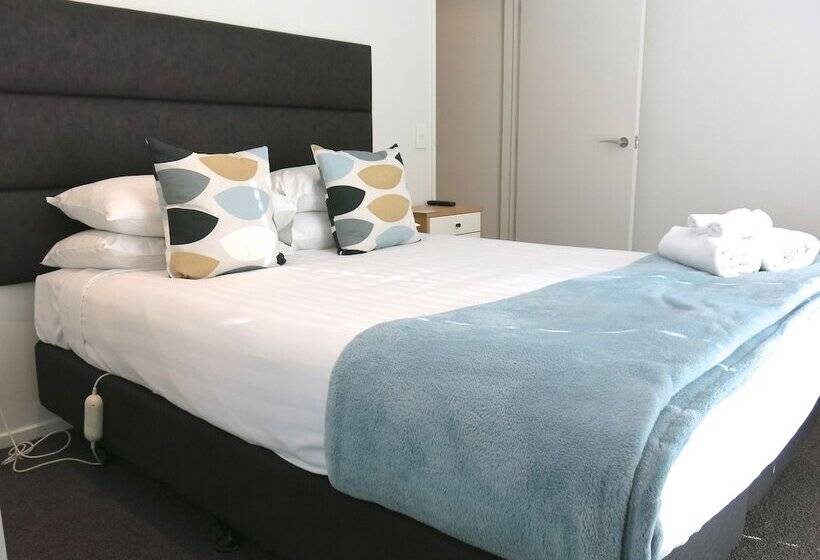 침실 3개 아파트, Merivale Manor