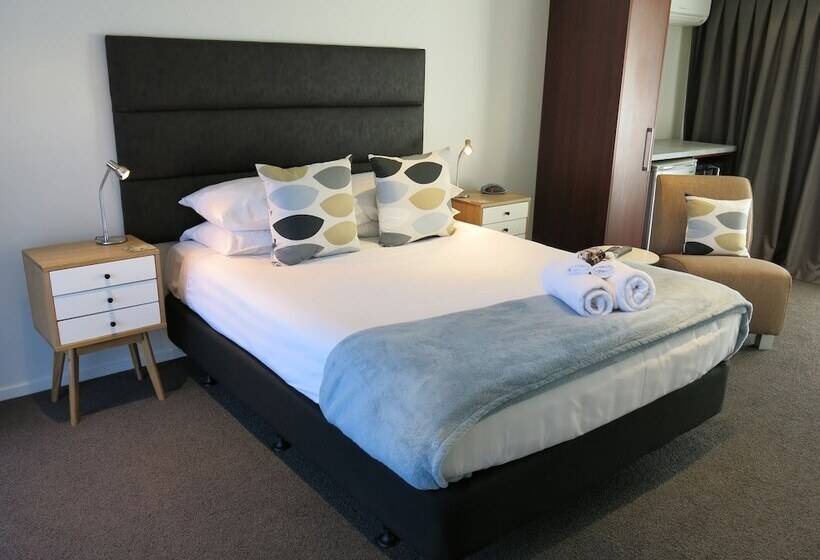 침실 3개 아파트, Merivale Manor