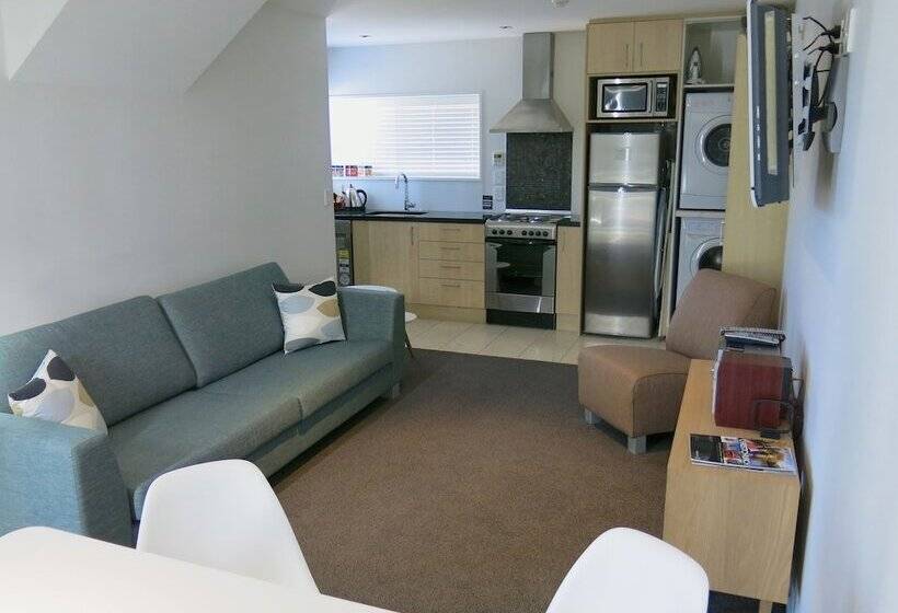 침실 3개 아파트, Merivale Manor