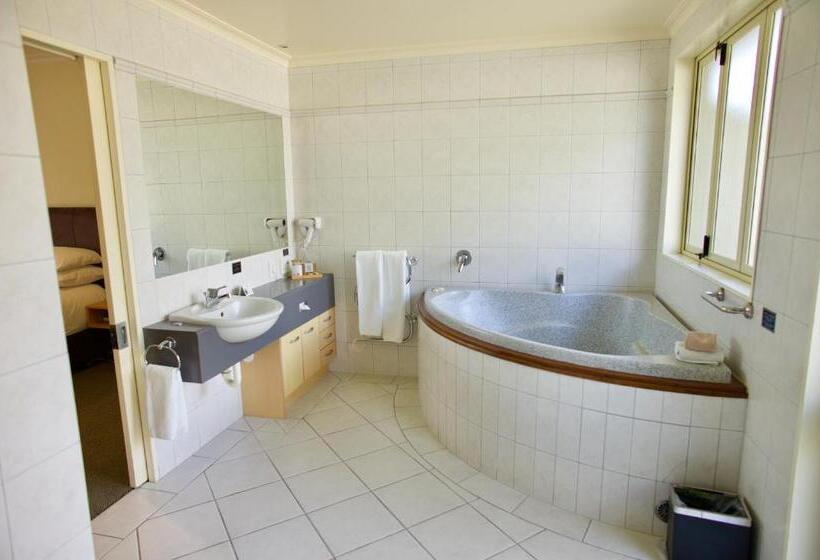 スーペリアスタジオ, Regal Palms Resort