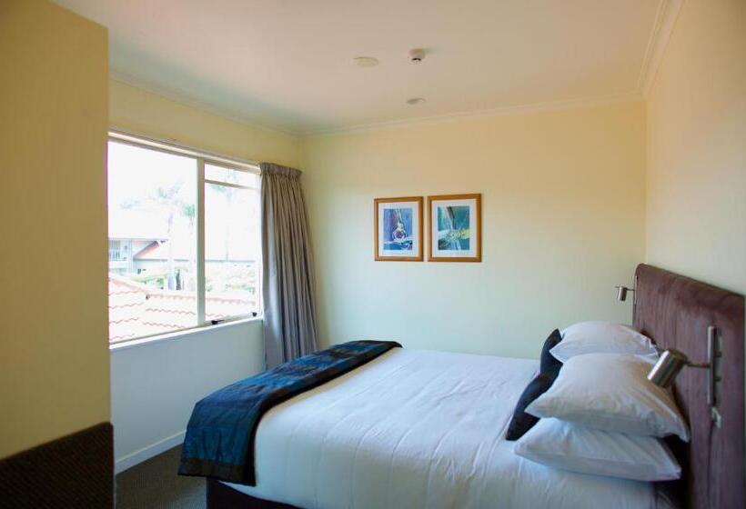 2 Bedroom Superior Room, Regal Palms Resort