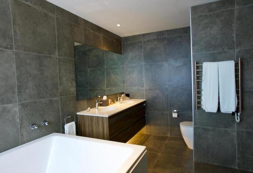 デラックススタジオ, Regal Palms Resort