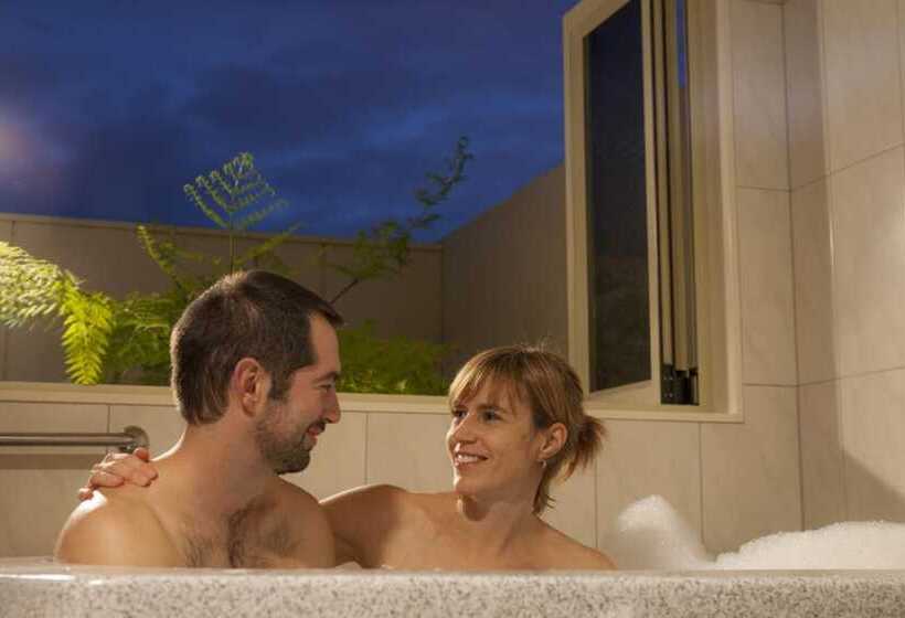 2 Bedroom Superior Room, Regal Palms Resort