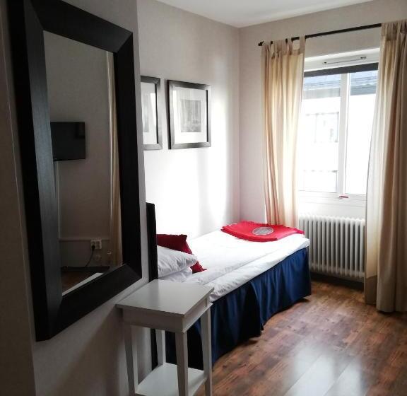 غرفة قياسية فردية, Strand Hotell