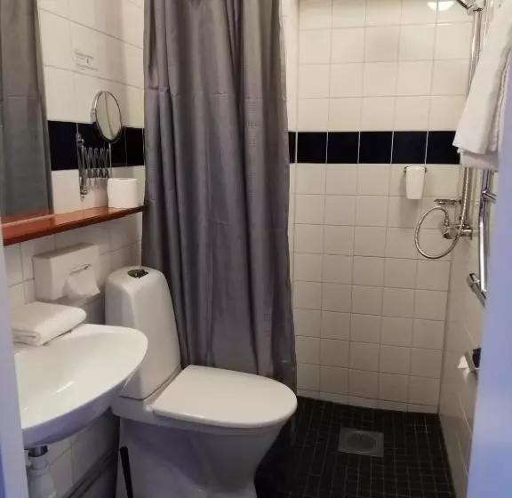 スタンダードシングルルーム, Strand Hotell
