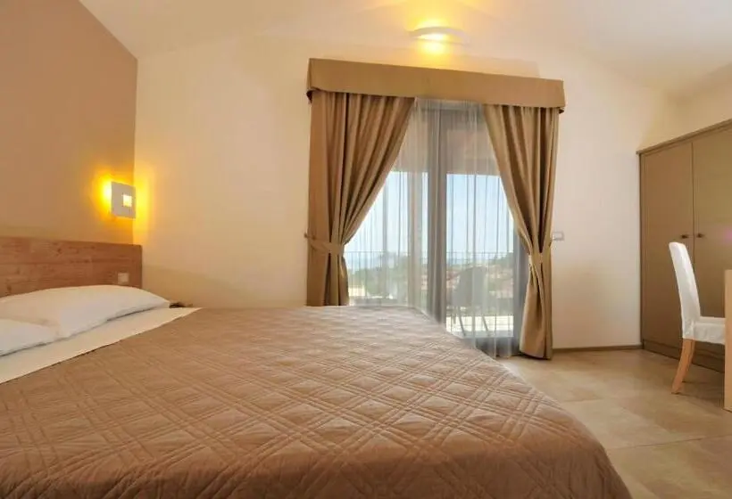 Standardzimmer mit Meerblick & Balkon, B&b Le Cale