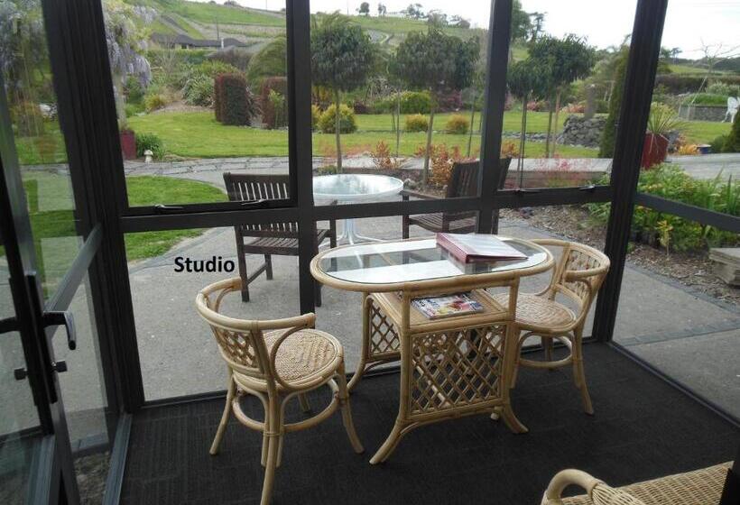 Студио Стандарт Вид на Сад, Silverdale Garden Studio