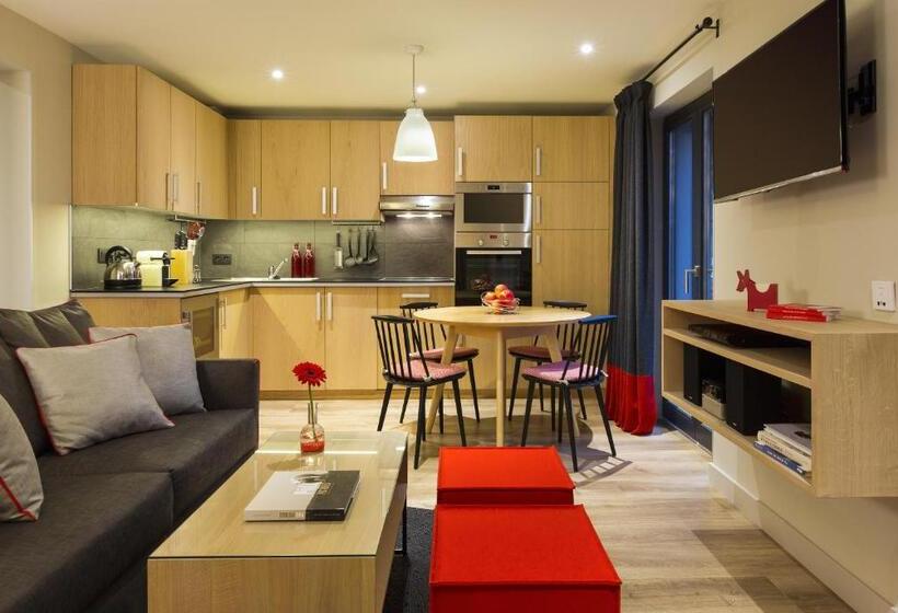 带1个卧室的经典公寓, Appartements De L Héliopic