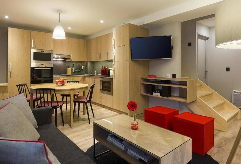 آپارتمان خانوادگی 2 خوابه, Appartements De L Héliopic