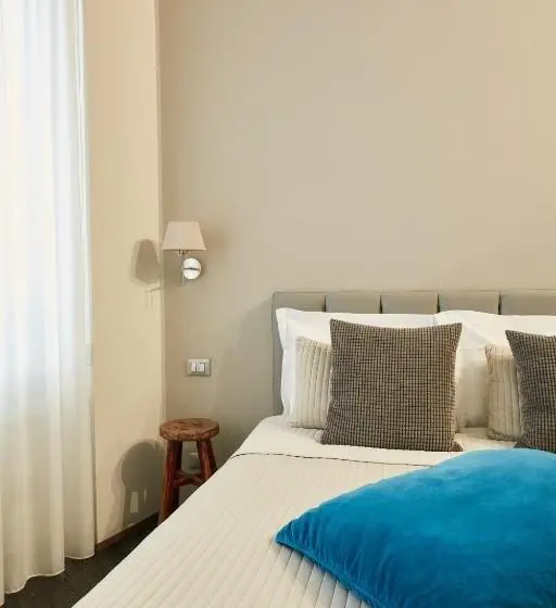 اتاق لوکس, 15 Quindici By Serendipity Rooms