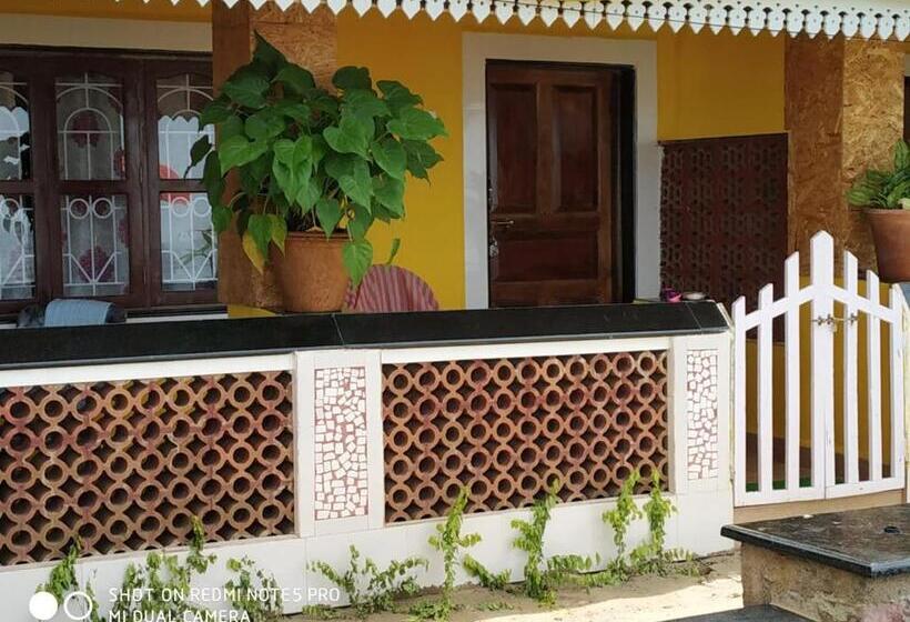 غرفة قياسية مطلّة علي البحر مزوَّدة بشُرفة, Alegro Beach Homes