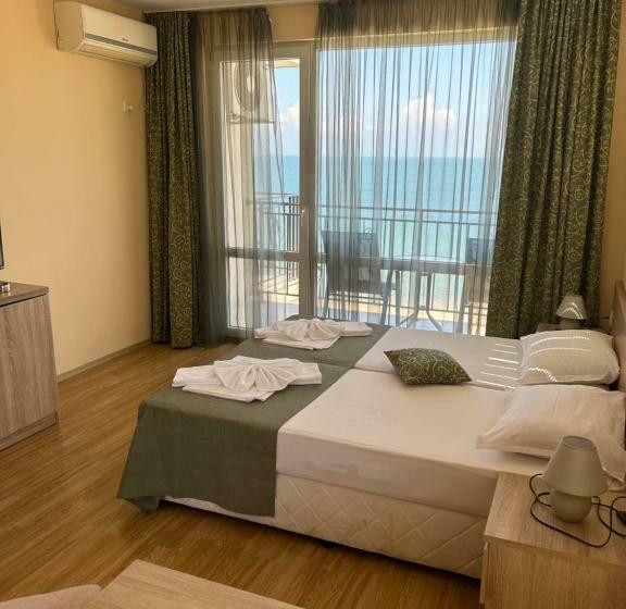 オーシャンビュースタンダードルーム, Villa Maria 2