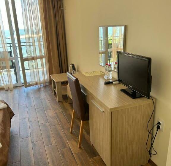 オーシャンビュースタンダードルーム, Villa Maria 2