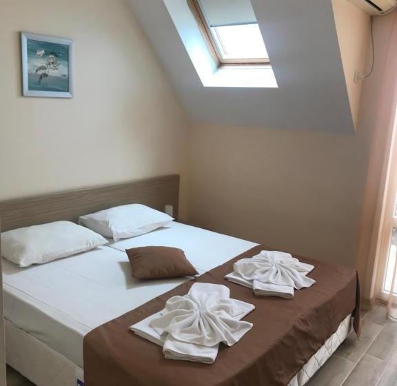 اتاق پنت هاوس, Villa Maria 2