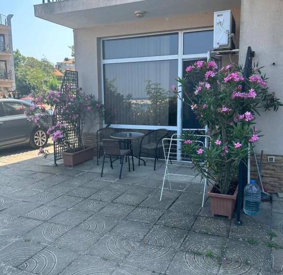 １階のスタンダードルーム, Villa Maria 2