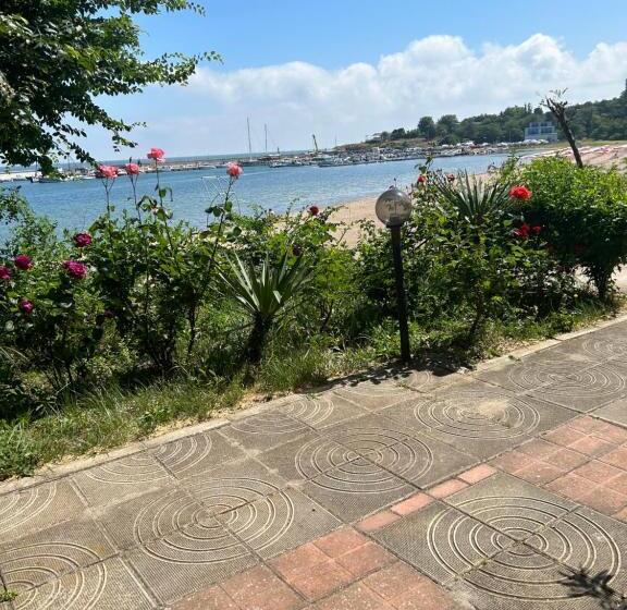 １階のスタンダードルーム, Villa Maria 2