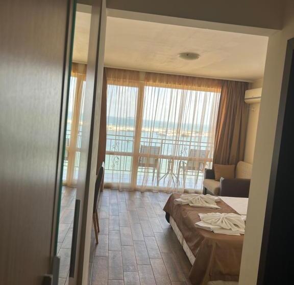 اتاق استاندارد با چشم‌انداز دریا, Villa Maria 2
