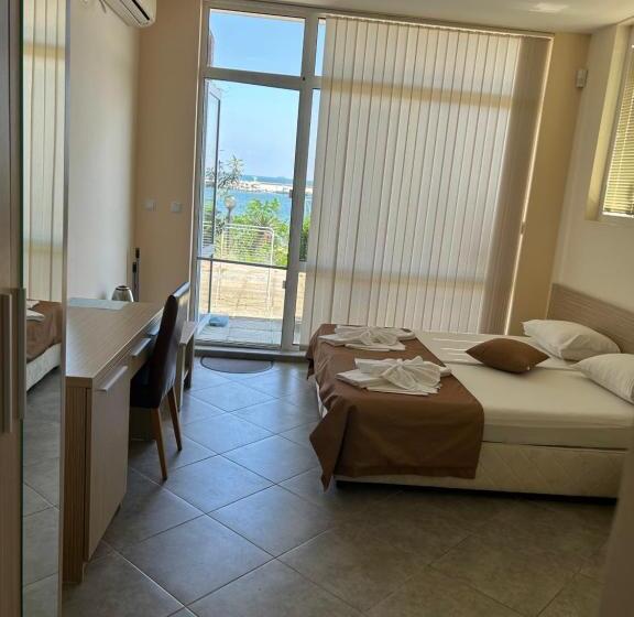 １階のスタンダードルーム, Villa Maria 2