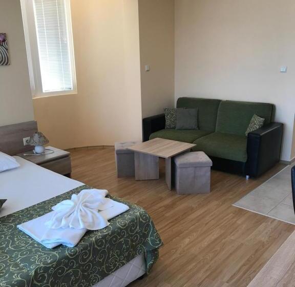 オーシャンビューファミリールーム, Villa Maria 2