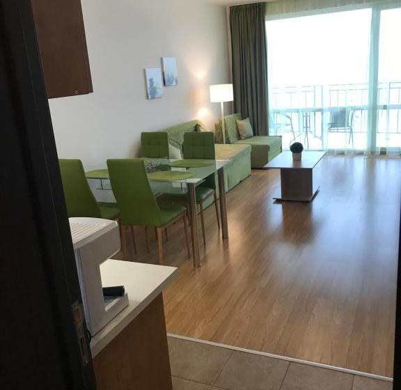 海の見える１ベッドルームアパートメント, Villa Maria 2