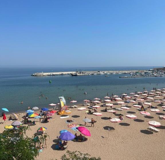 آپارتمان 1 خوابه با چشم‌انداز دریا, Villa Maria 2