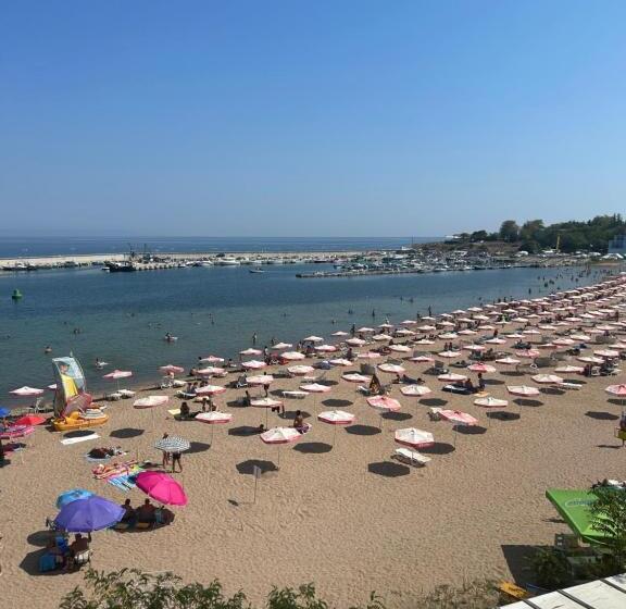 海の見える１ベッドルームアパートメント, Villa Maria 2