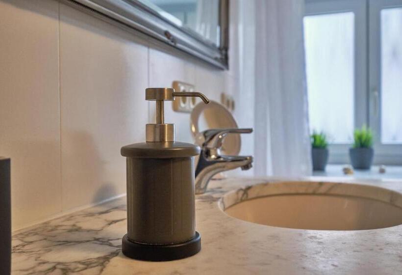 Апартаменты 1 Спальня Нижний Этаж, Boutique Hotel Am Ledererturm