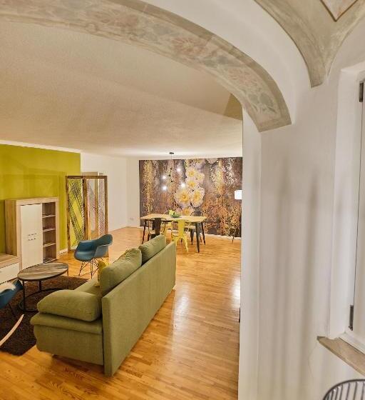 Апартаменты 2 Спальни, Boutique Hotel Am Ledererturm